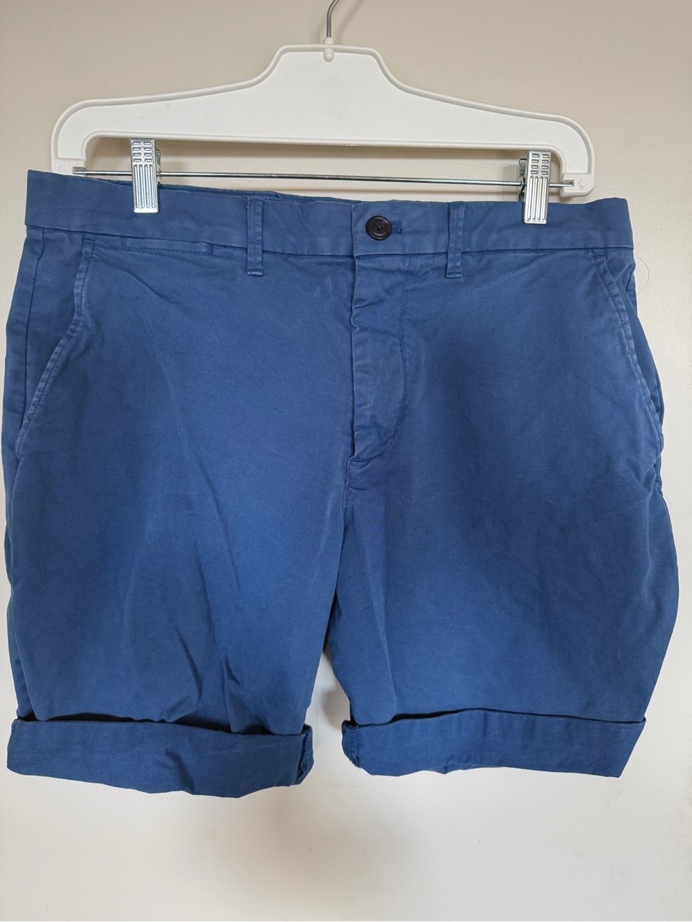 GAP Men’s Blue Chino Shorts Size 32